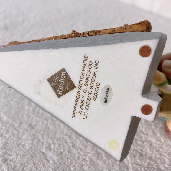 Enesco My Little Kitchen Fairies Pepperoni Snitch Fairie Pizza Slice Figurine - Picture 2 of 9